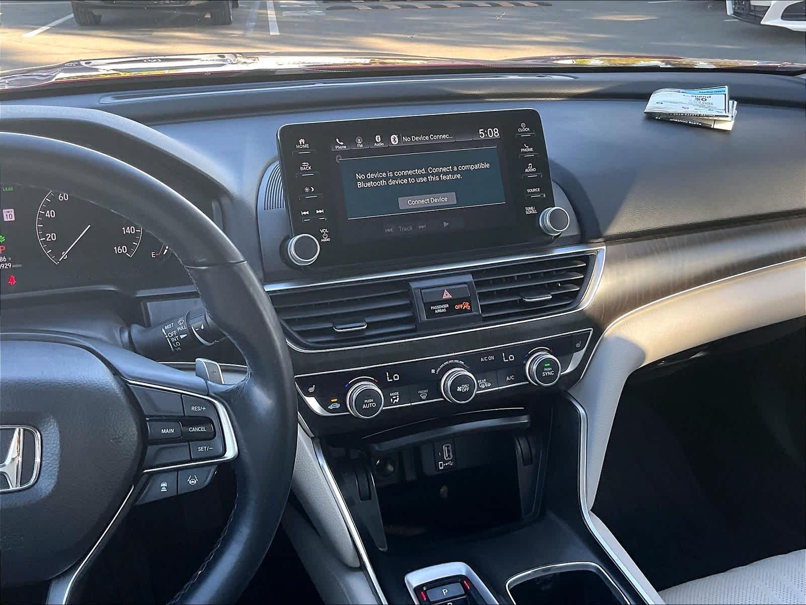 2020 Honda Accord Sedan photo 6