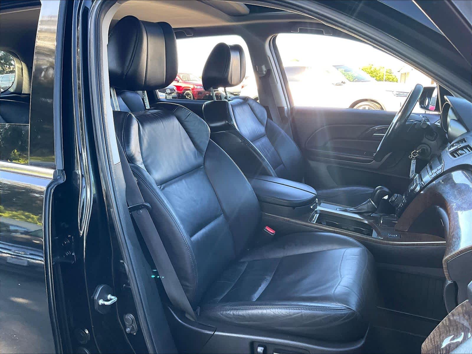 2013 Acura MDX photo 3