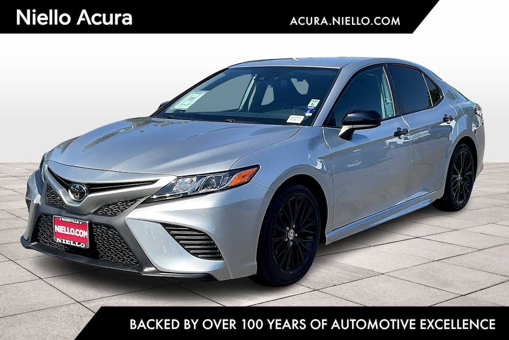 Used 2020 Toyota Camry SE Nightshade Auto (SE)