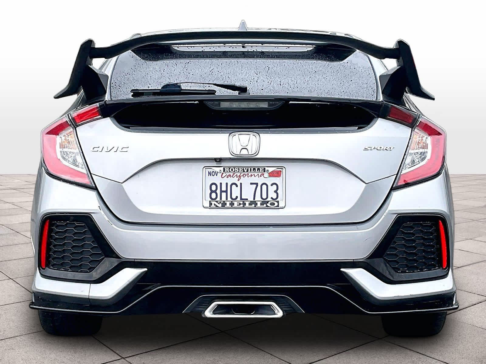 2018 Honda Civic Hatchback photo 4