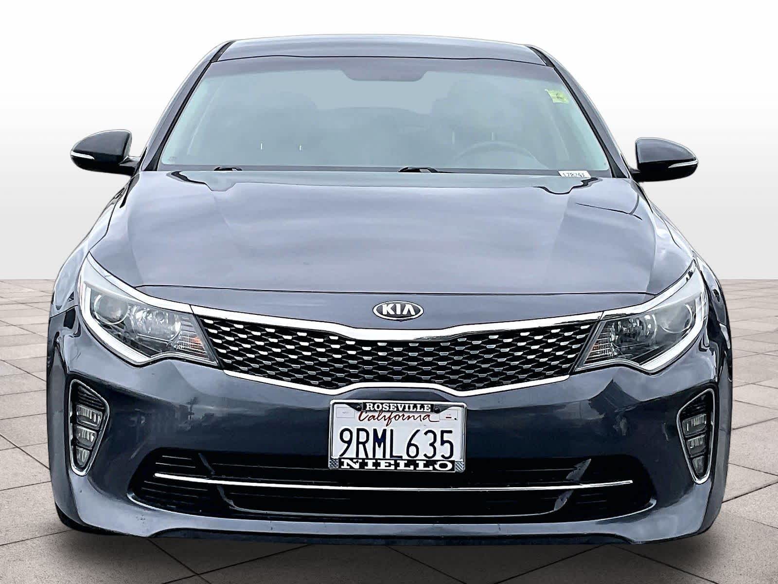 2018 Kia Optima photo 2