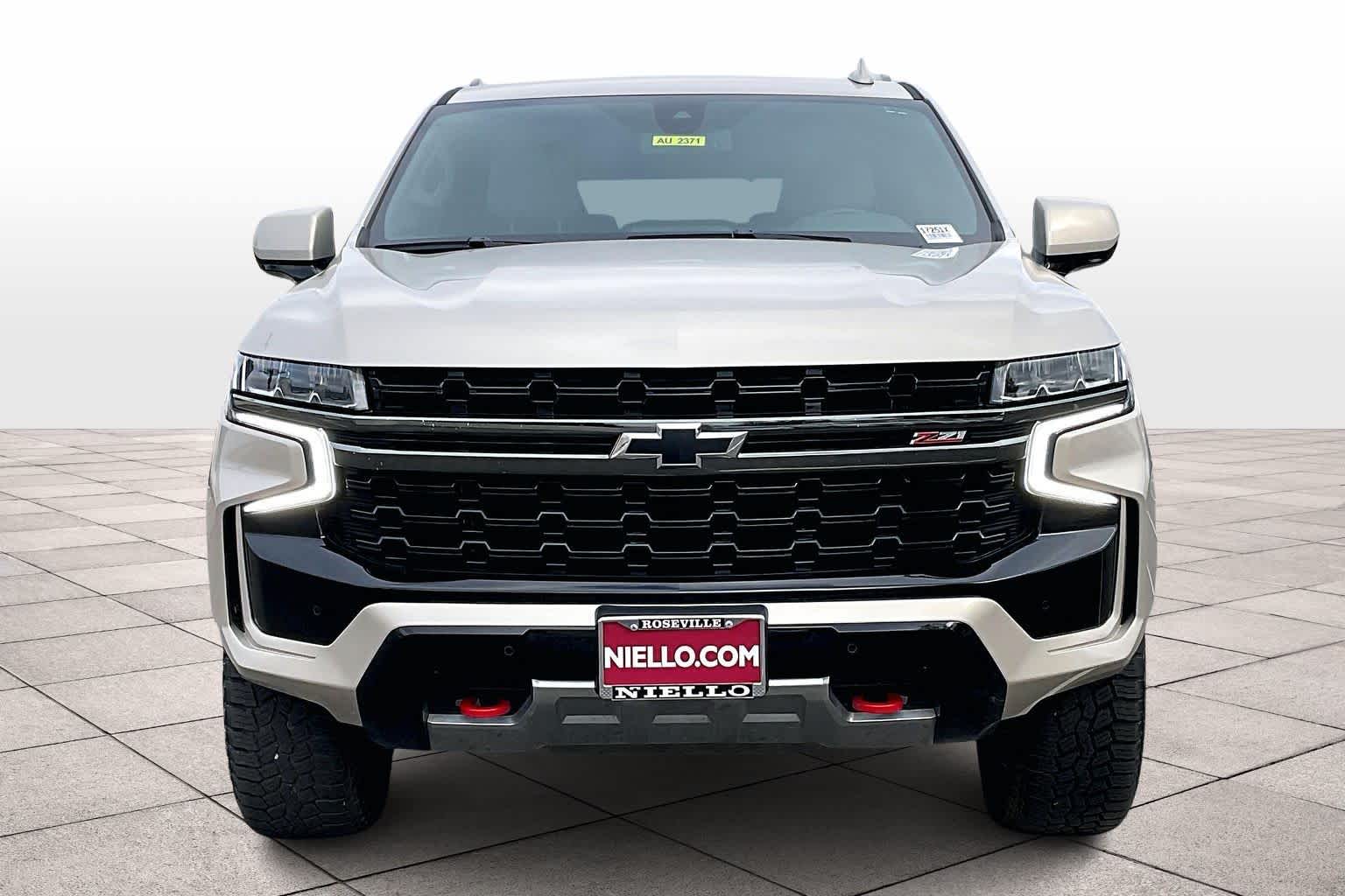 2022 Chevrolet Tahoe Z71 photo 2
