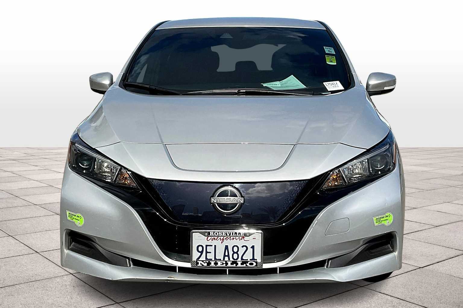 2023 Nissan Leaf S photo 3
