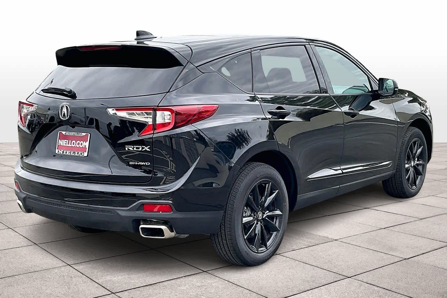 2025 Acura RDX photo 4