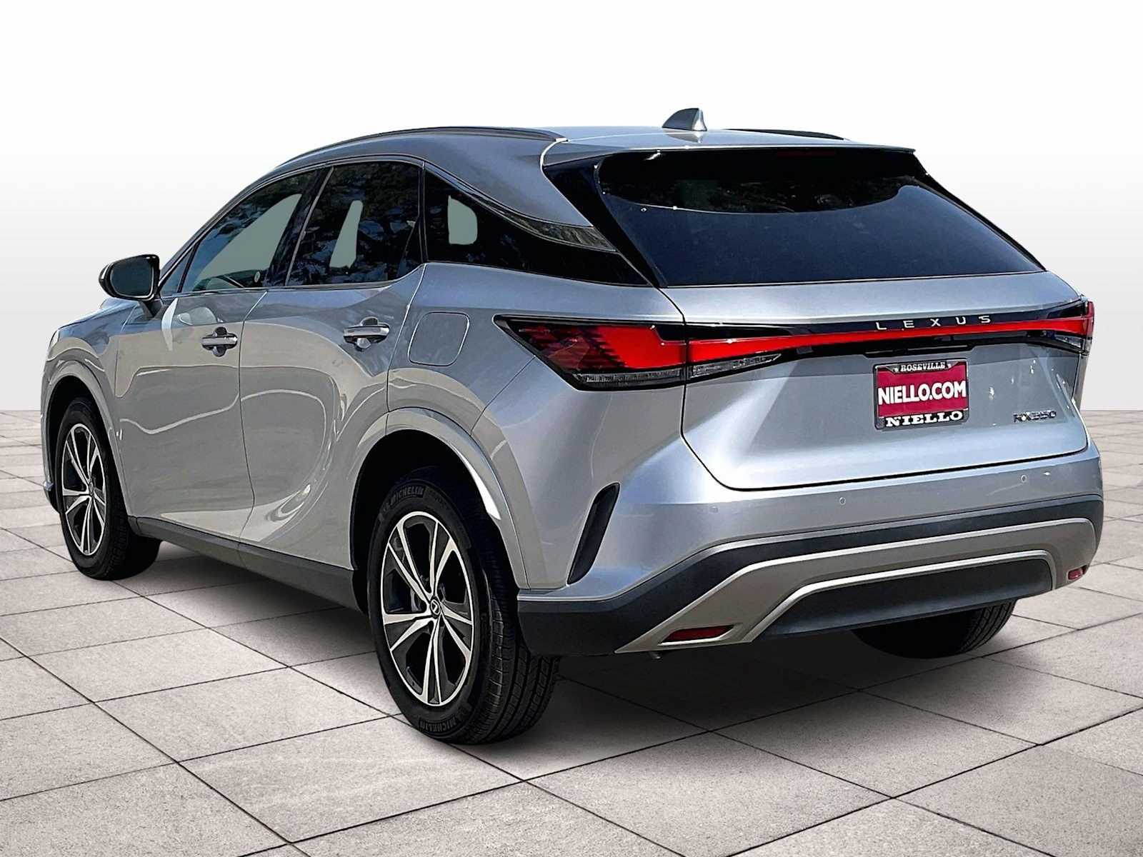 2023 Lexus RX 350 - Photo 13
