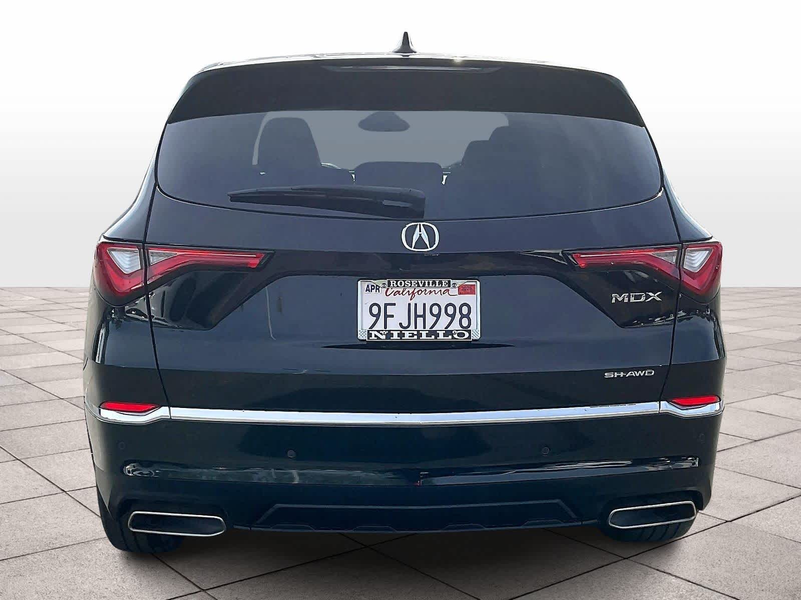 2023 Acura MDX photo 4