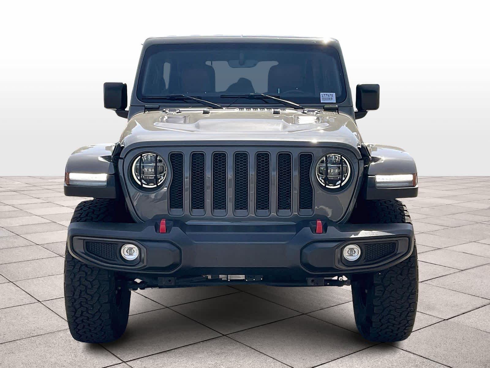 2021 Jeep Wrangler photo 2