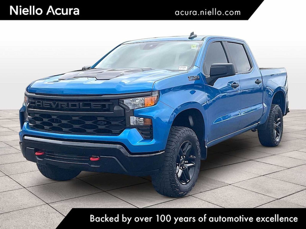 Used 2024 Chevrolet Silverado 1500 Custom Trail Boss 4WD Crew Cab 147 4WD Crew Cab 147