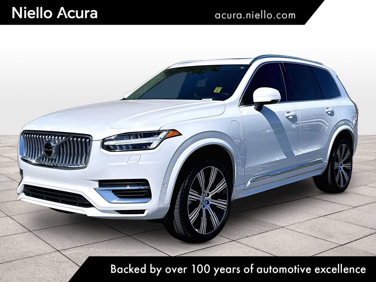 2024 Volvo XC90 T8 Recharge Plus Bright Theme 7-Seat 4WD's photo
