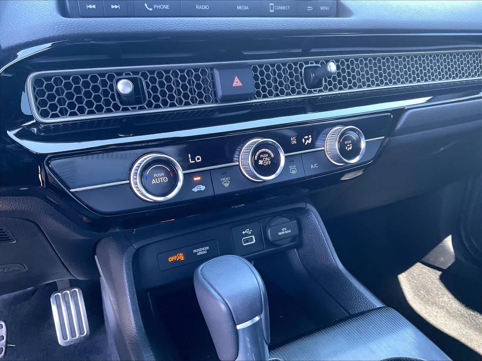 View 32