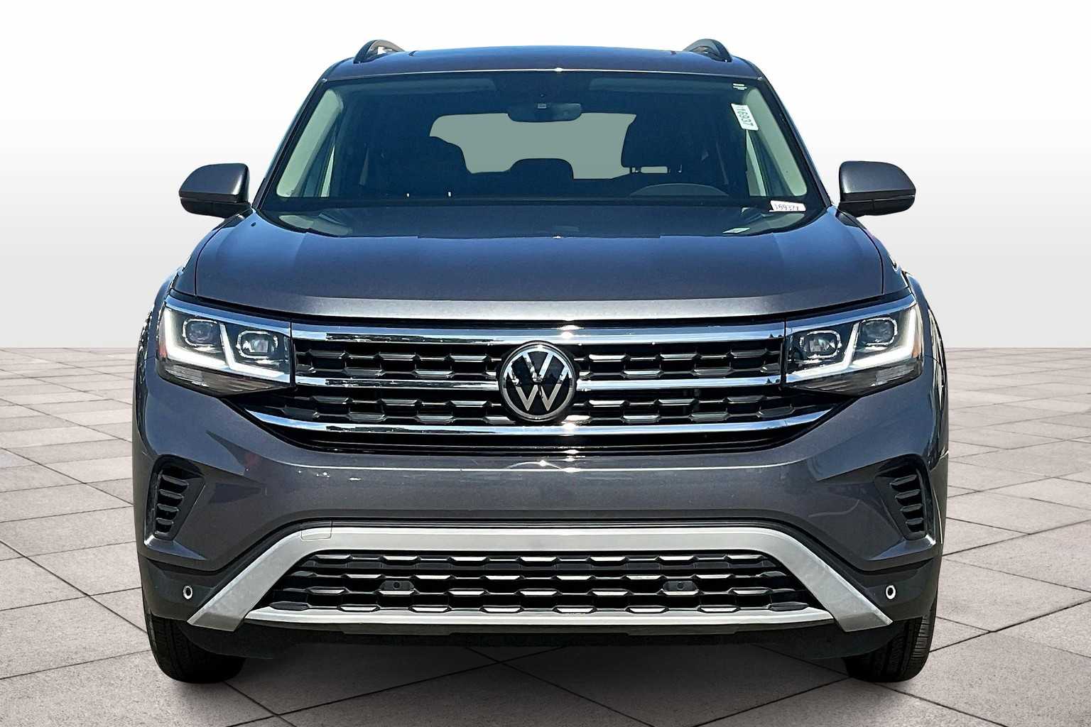 2021 Volkswagen Atlas SE Technology photo 3