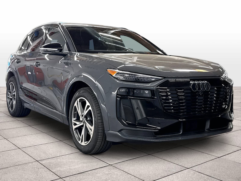 New 2027 Audi Q6 e-tron Prestige quattro