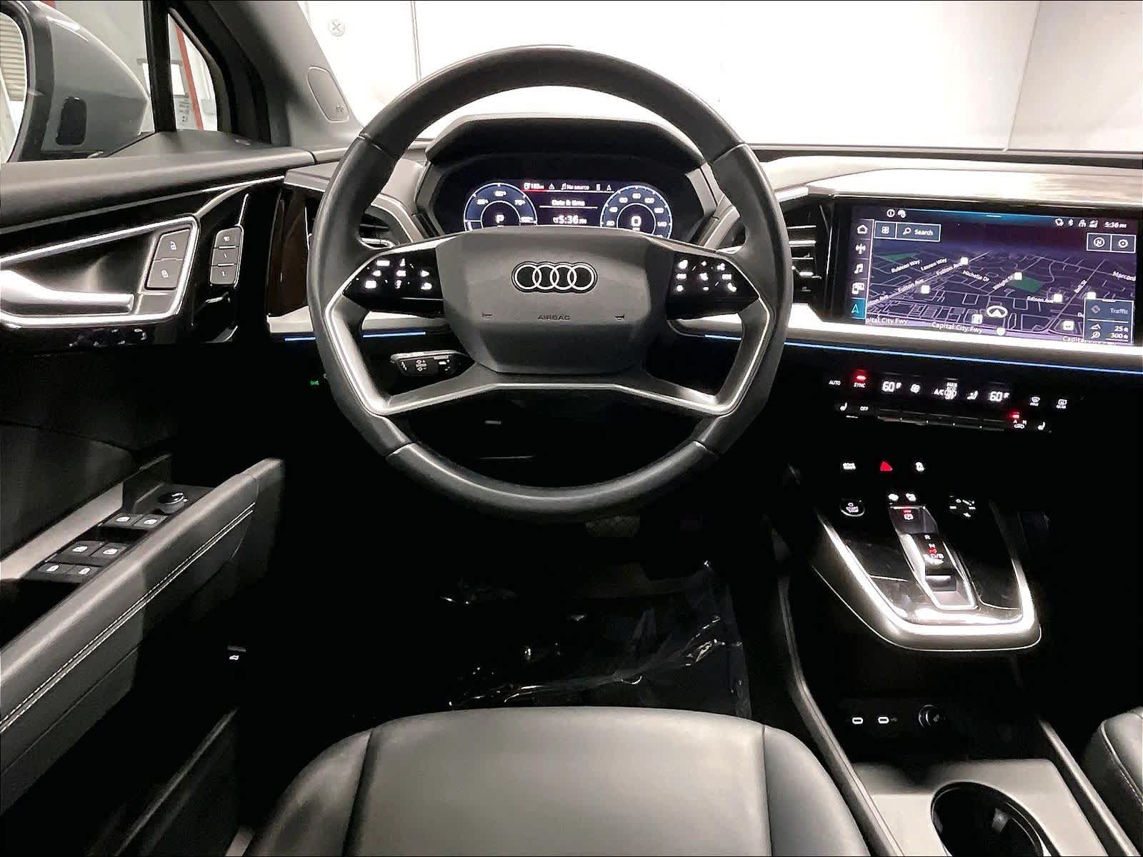 2023 Audi Q4 e-tron photo 5