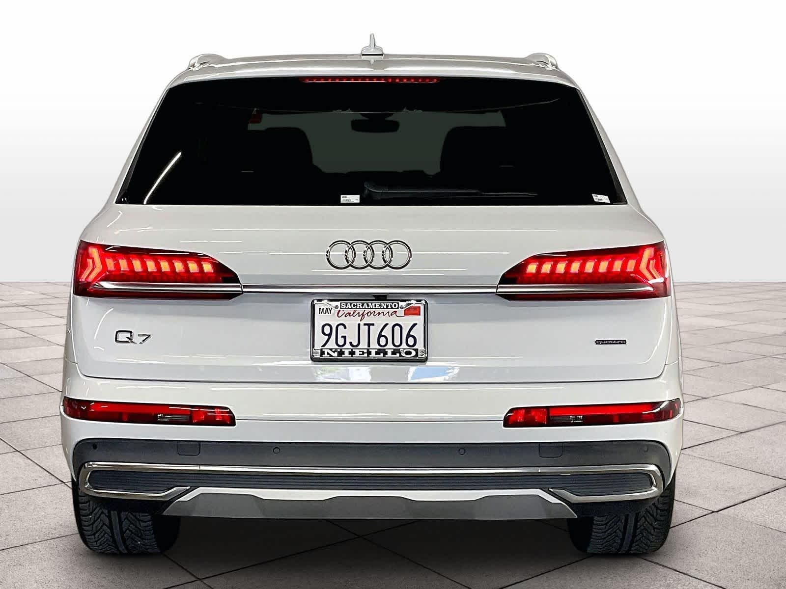 2023 Audi Q7 photo 2