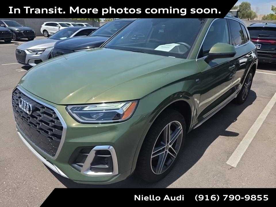2025 Audi Q5 55 e Premium's photo