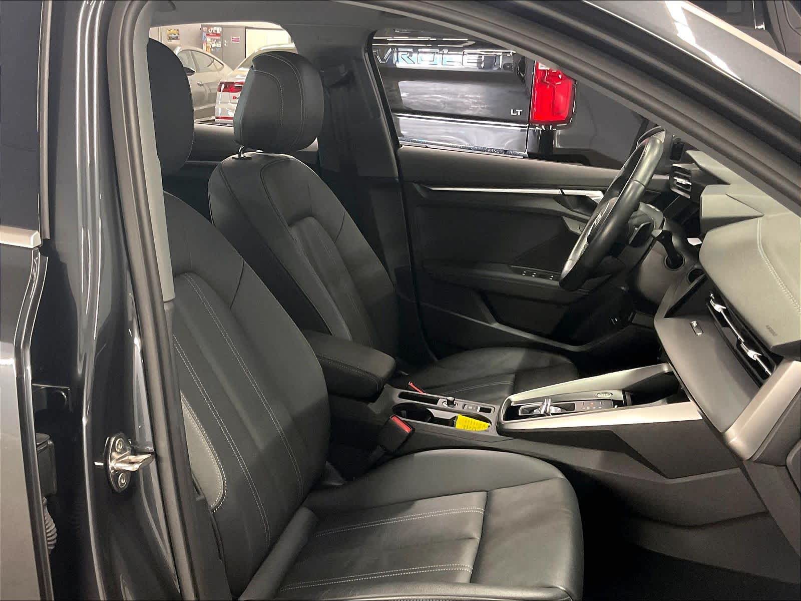 2023 Audi A3 photo 3