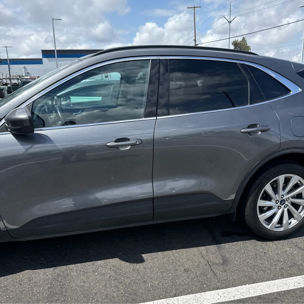 2021 Ford Escape photo 5