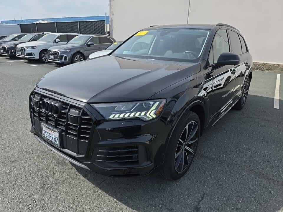 2023 Audi Q7 photo 2