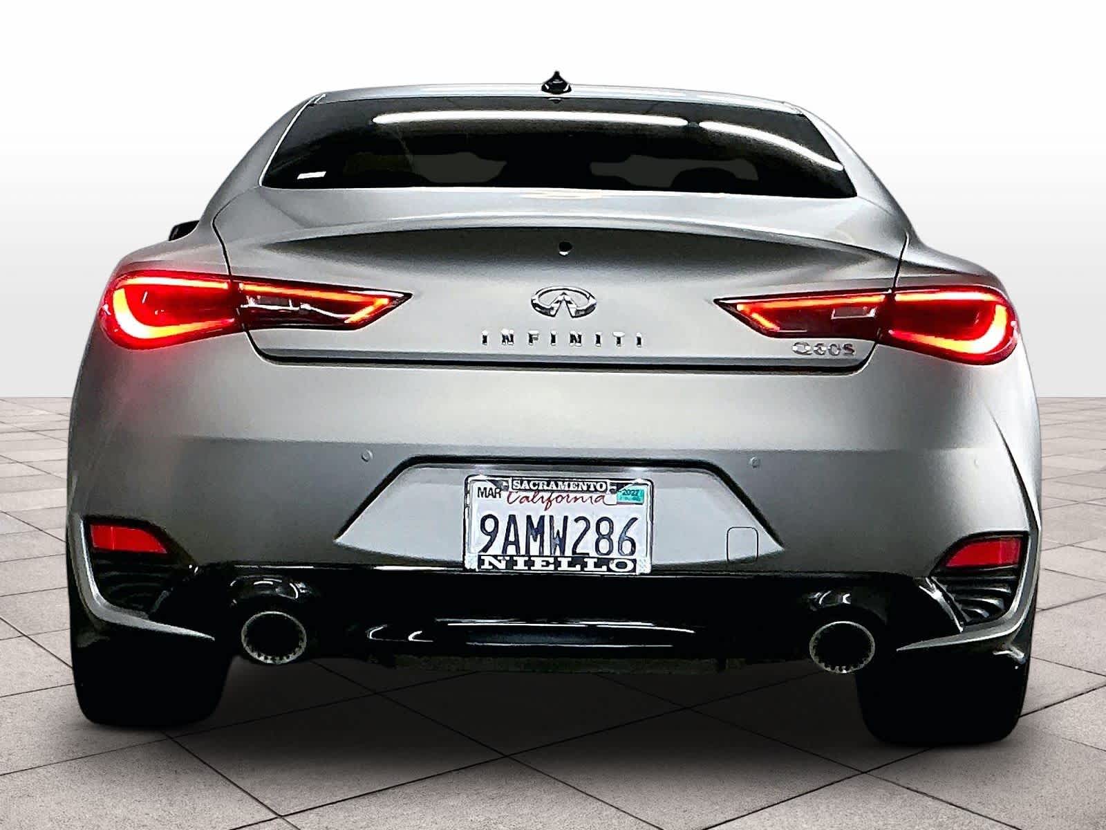 2022 INFINITI Q60 photo 4