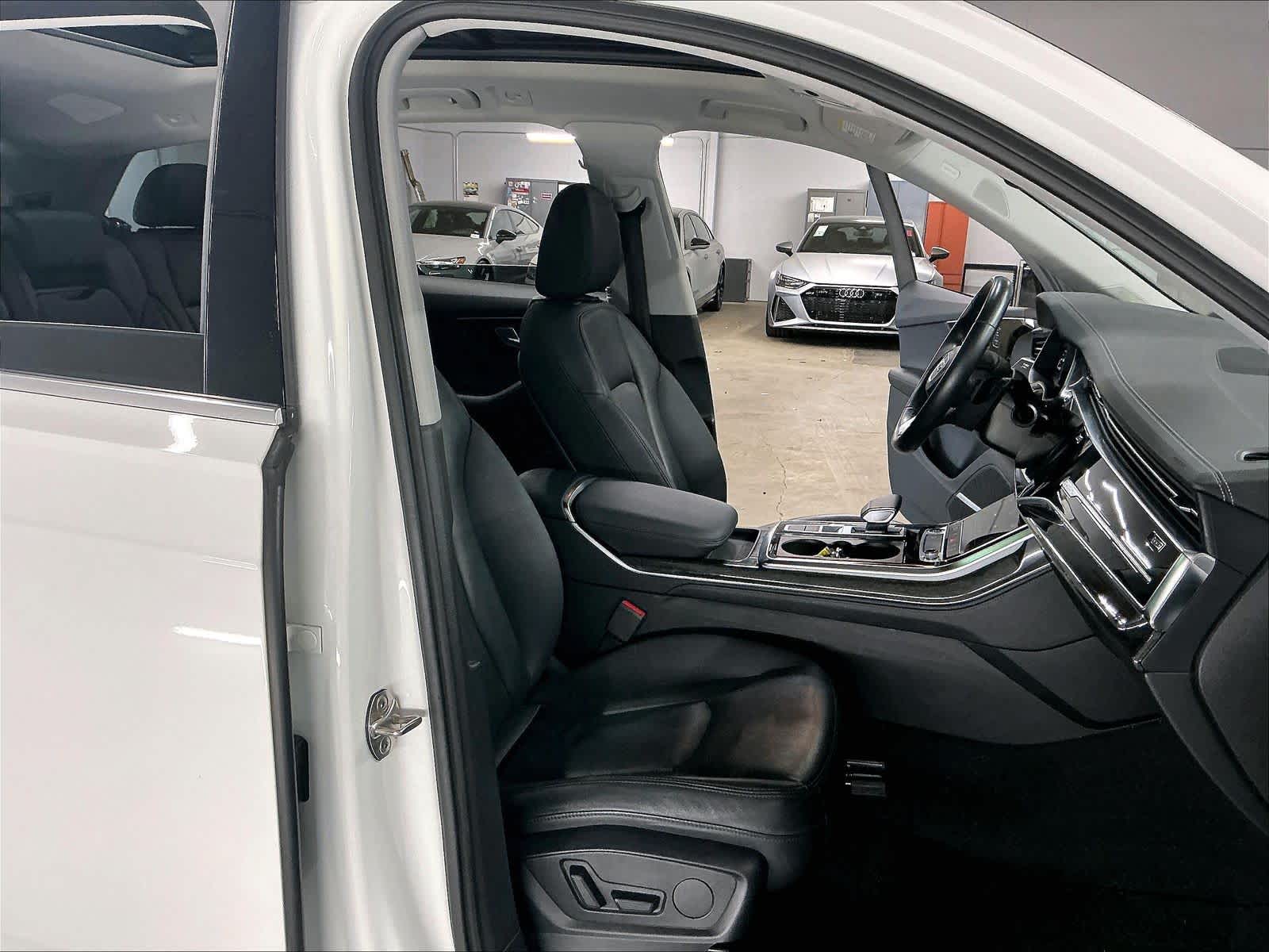 2023 Audi Q7 photo 3