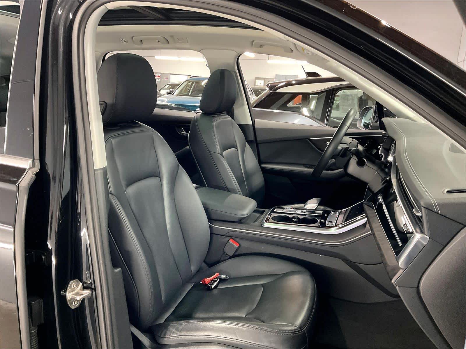 2023 Audi Q7 photo 3