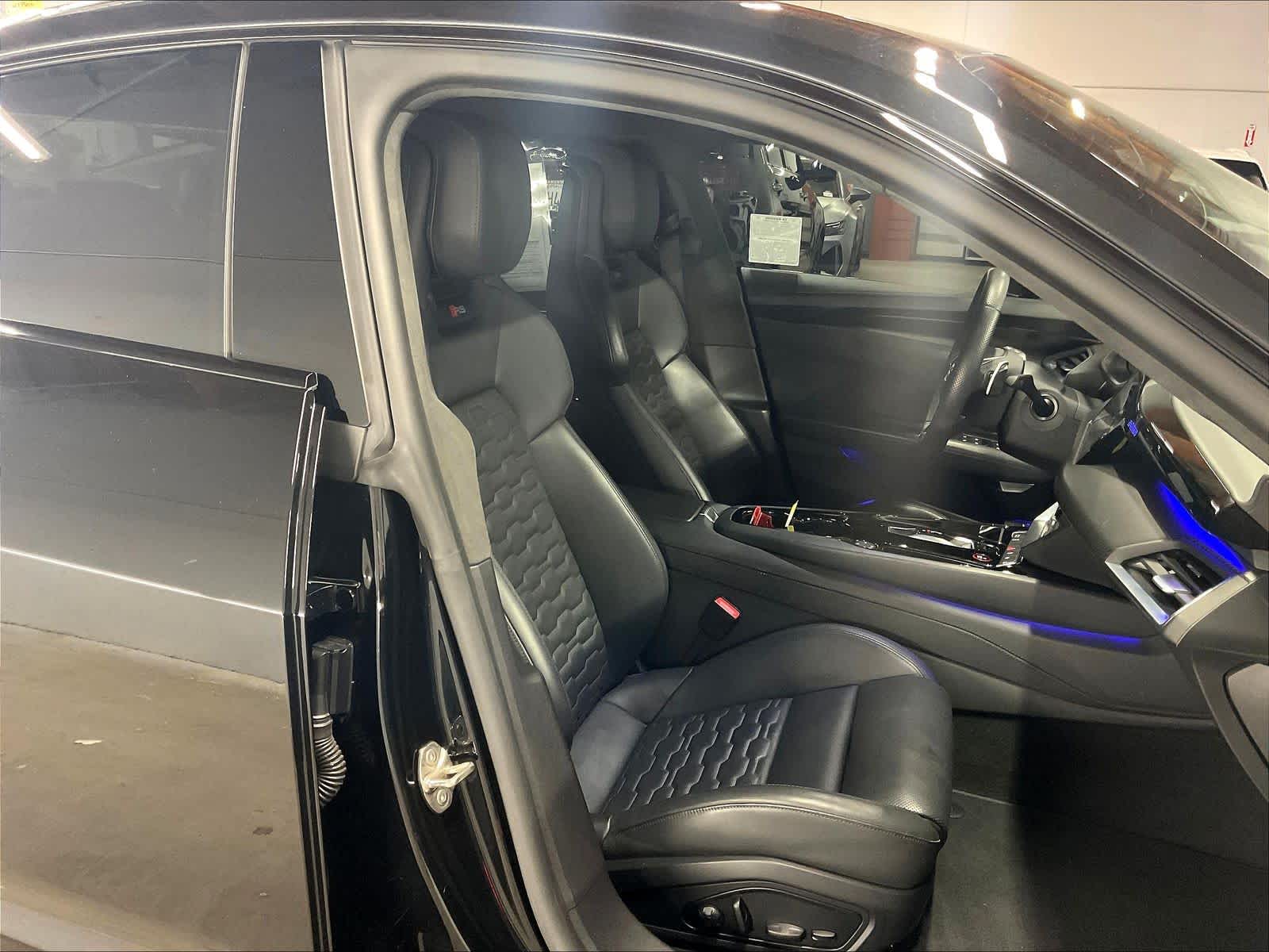 2024 Audi RS e-tron GT photo 3