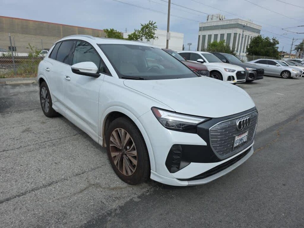 Used 2024 Audi Q4 e-tron