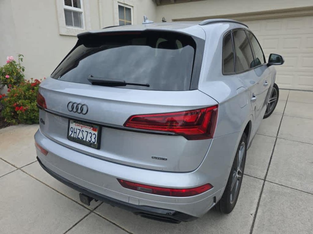 Used 2023 Audi Q5 S Line Prestige 55 TFSI e quattro