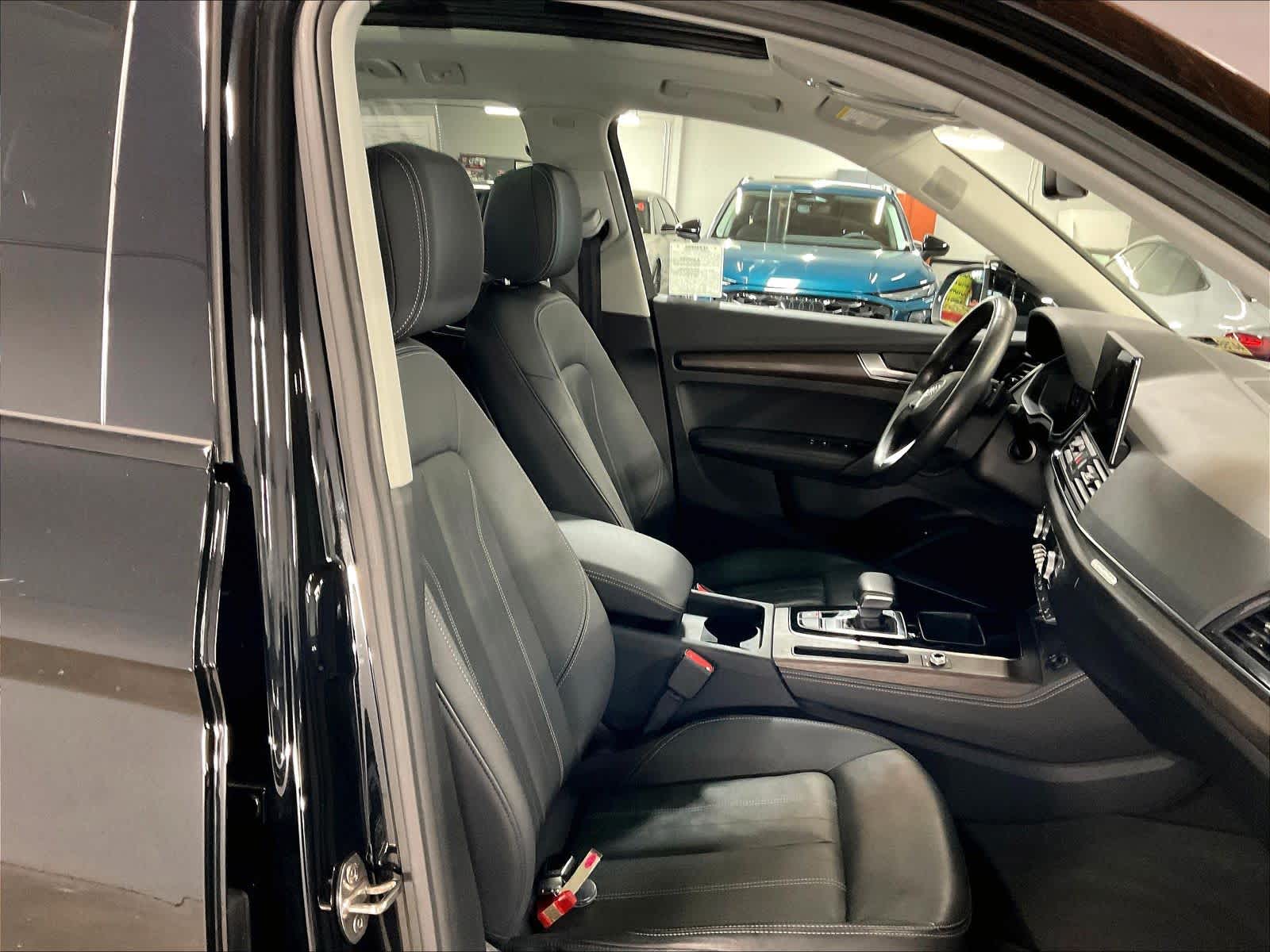 2023 Audi Q5 photo 3