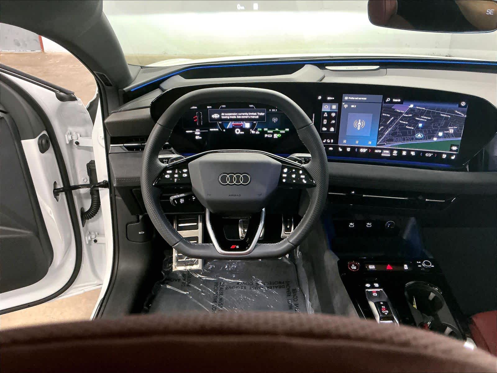 2025 Audi S6 e-tron photo 5