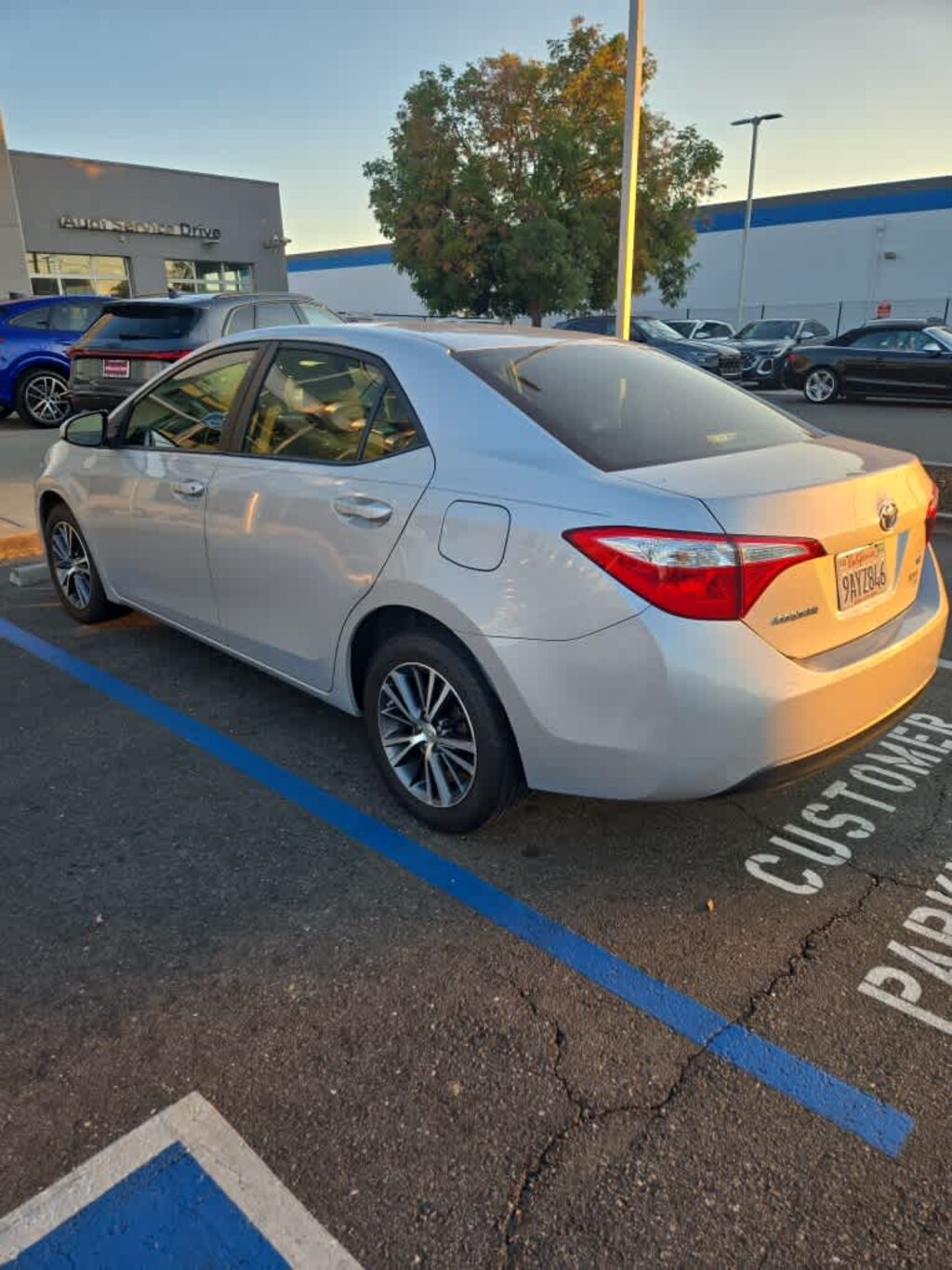 Used 2016 Toyota Corolla LE Plus Sdn CVT