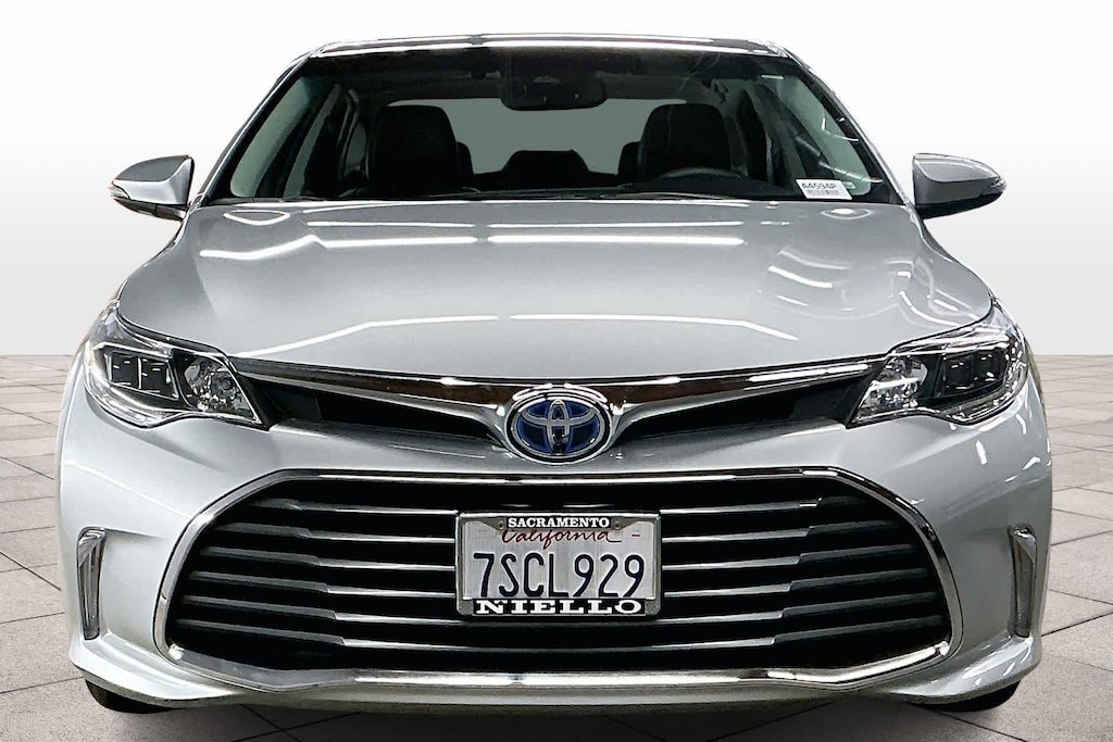 Used 2016 Toyota Avalon Hybrid Limited Sdn