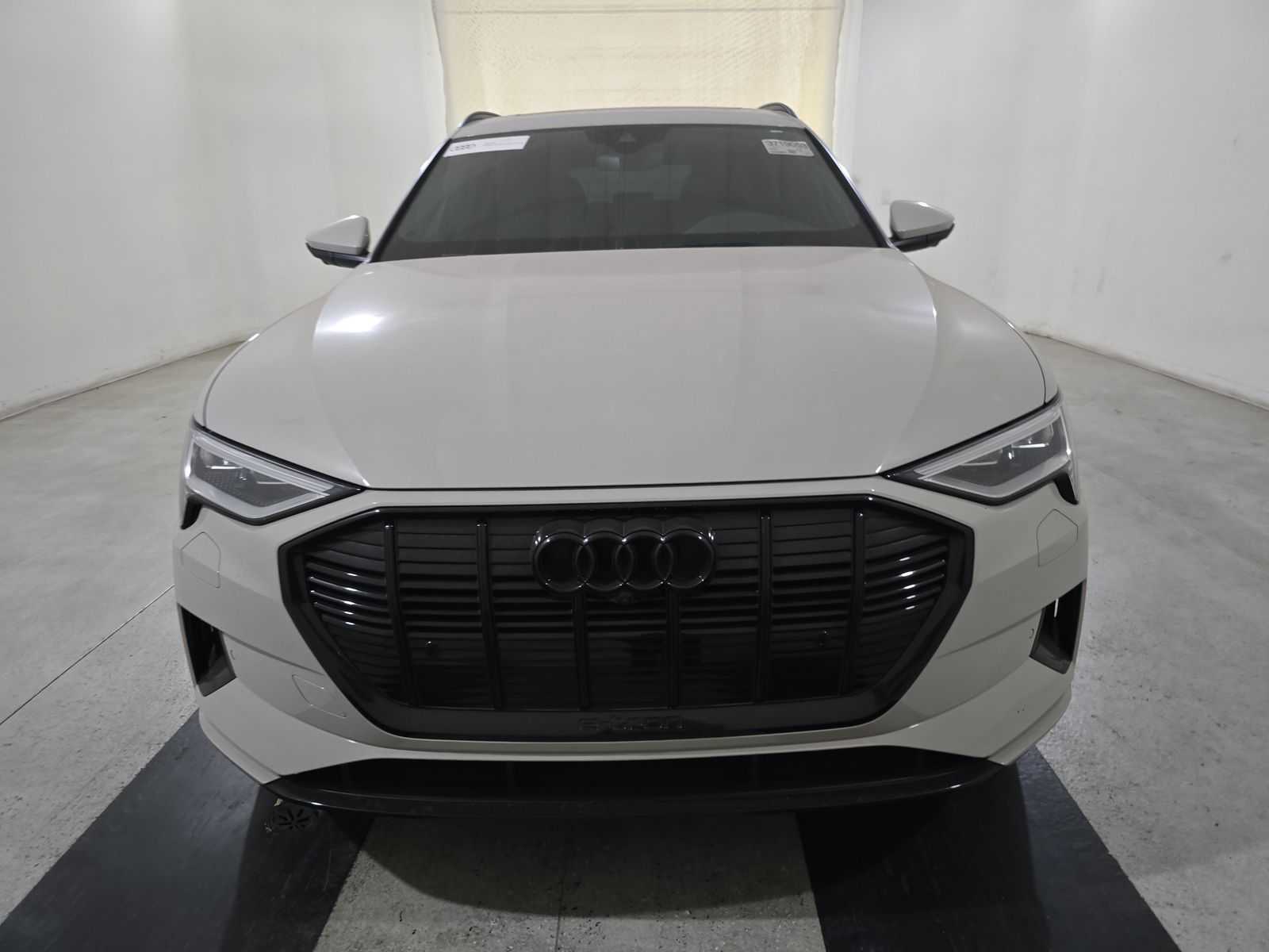 Used 2022 Audi e-tron Premium Plus with VIN WA1LAAGE7NB012301 for sale in Sacramento, CA