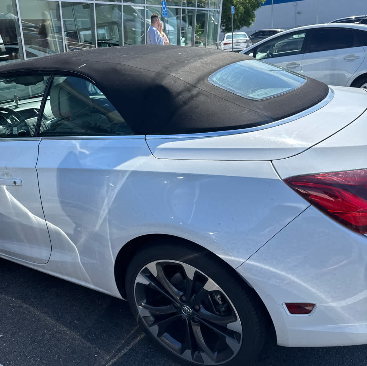 2016 Buick Cascada photo 3