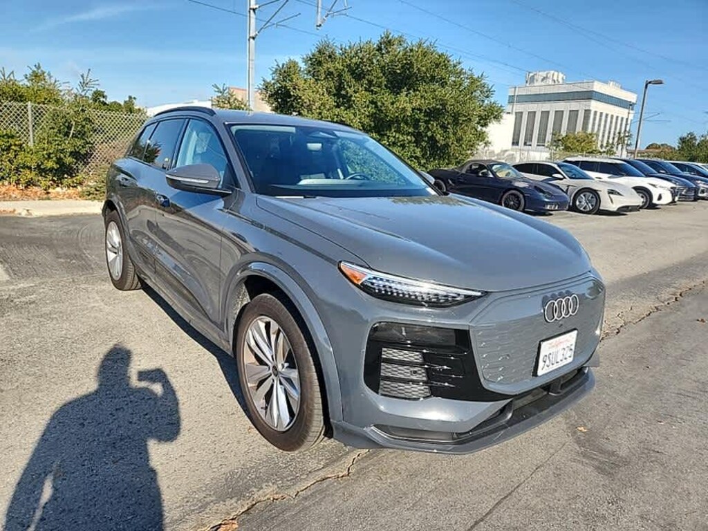 Used 2025 Audi Q6 e-tron Premium Plus