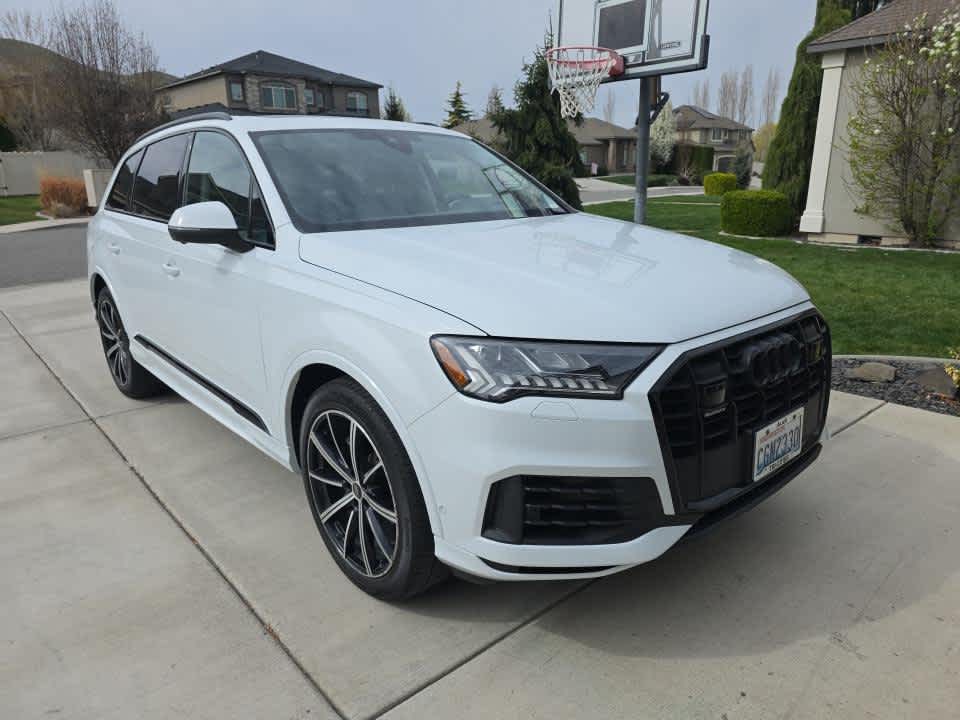 2023 Audi Q7 photo 3