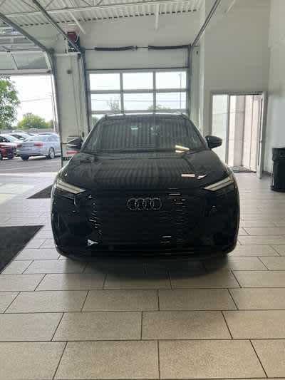 2023 Audi Q4 e-tron photo 2