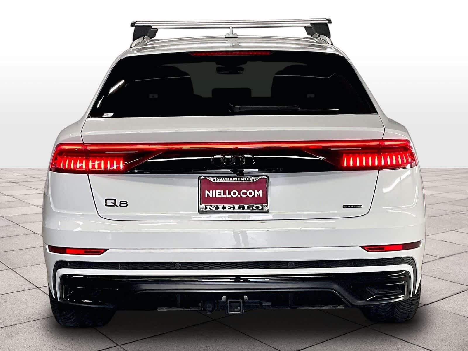 2022 Audi Q8 photo 4