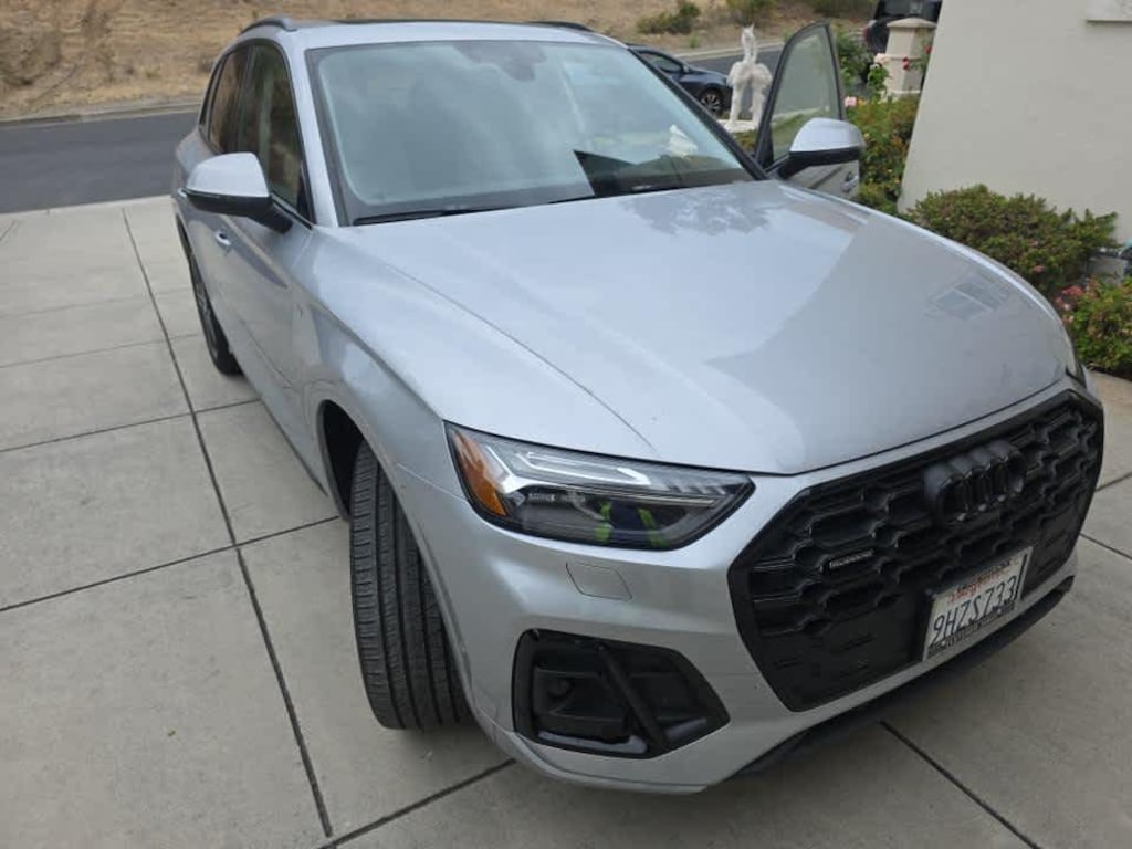 Used 2023 Audi Q5 S Line Prestige 55 TFSI e quattro
