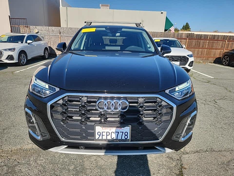 2023 Audi Q5 S line Premium Plus photo 3