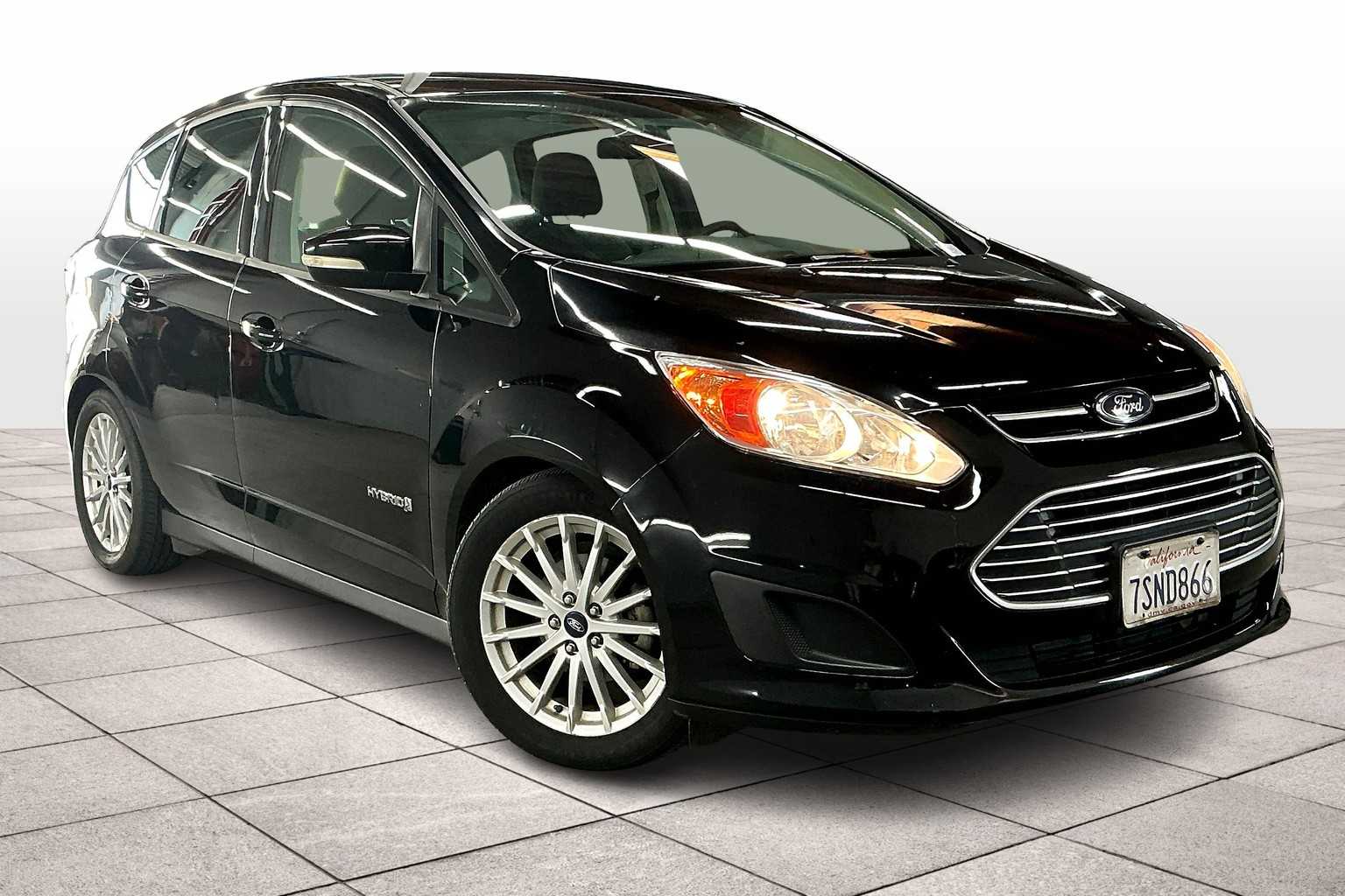 2016 Ford C-Max Hybrid SE photo 2