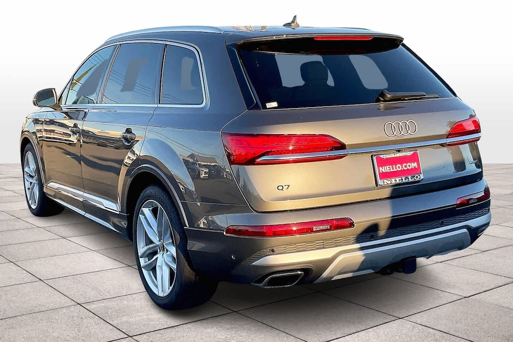 New 2025 Audi Q7 Prestige 55 TFSI quattro