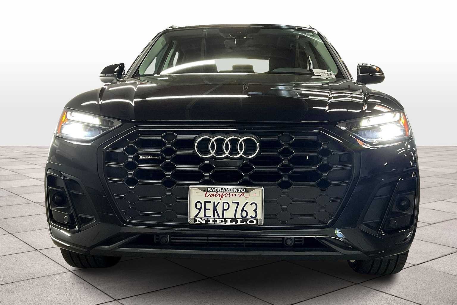 2023 Audi Q5 photo 2