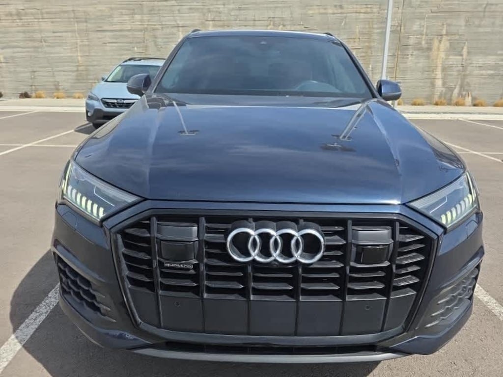 Used 2023 Audi Q7