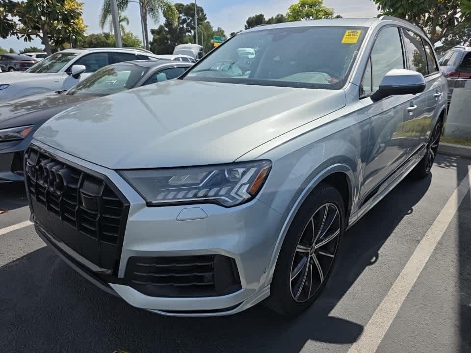 2023 Audi Q7 photo 2