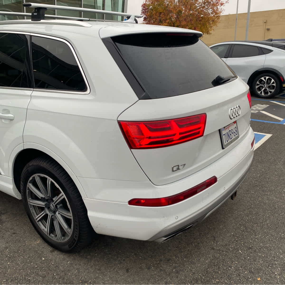 2017 Audi Q7 Prestige 3.0 photo 2