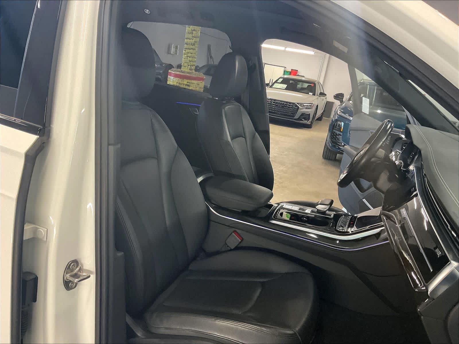 2023 Audi Q7 Prestige photo 3