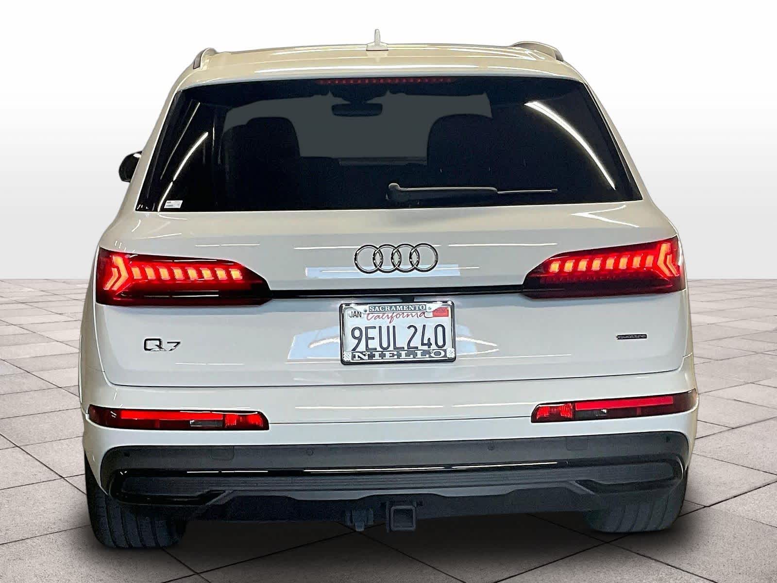 2023 Audi Q7 Prestige photo 4