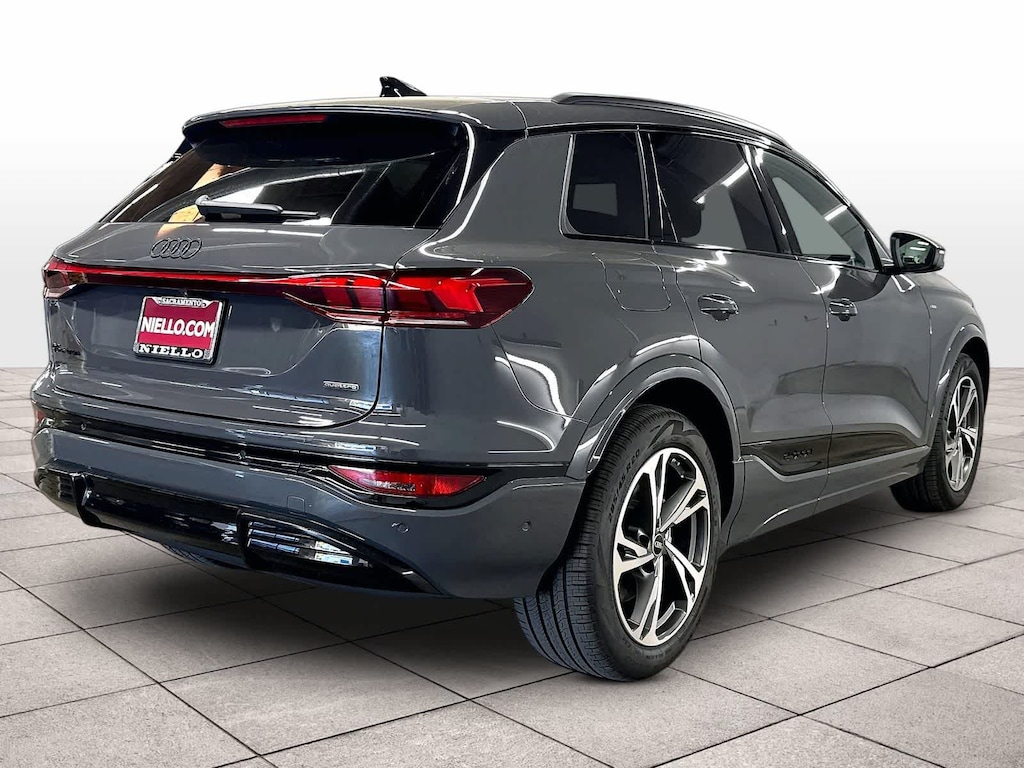 New 2027 Audi Q6 e-tron Prestige quattro