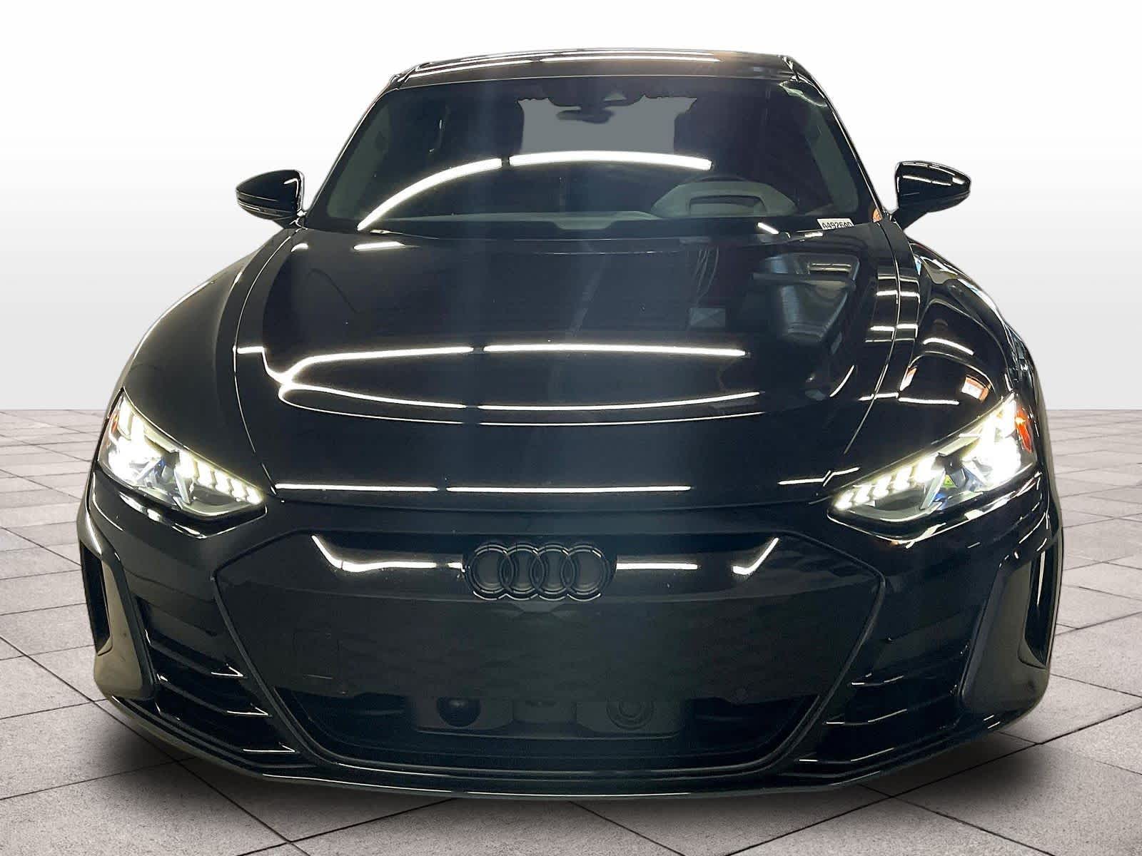 2024 Audi RS e-tron GT photo 2